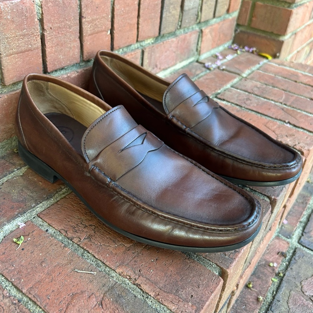 PETER MILLAR MENS size 12M Leather Loafers